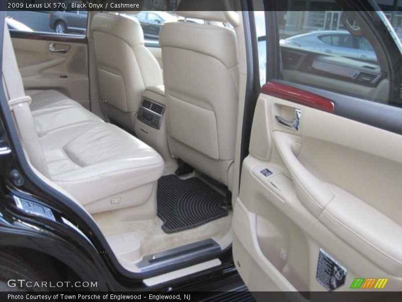 Black Onyx / Cashmere 2009 Lexus LX 570