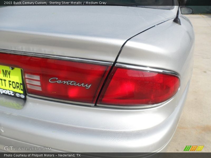Sterling Silver Metallic / Medium Gray 2003 Buick Century Custom