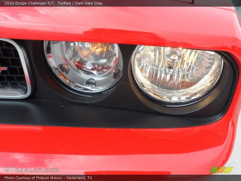 TorRed / Dark Slate Gray 2010 Dodge Challenger R/T