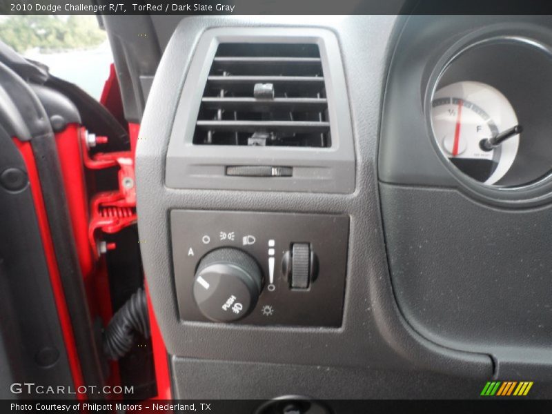 TorRed / Dark Slate Gray 2010 Dodge Challenger R/T