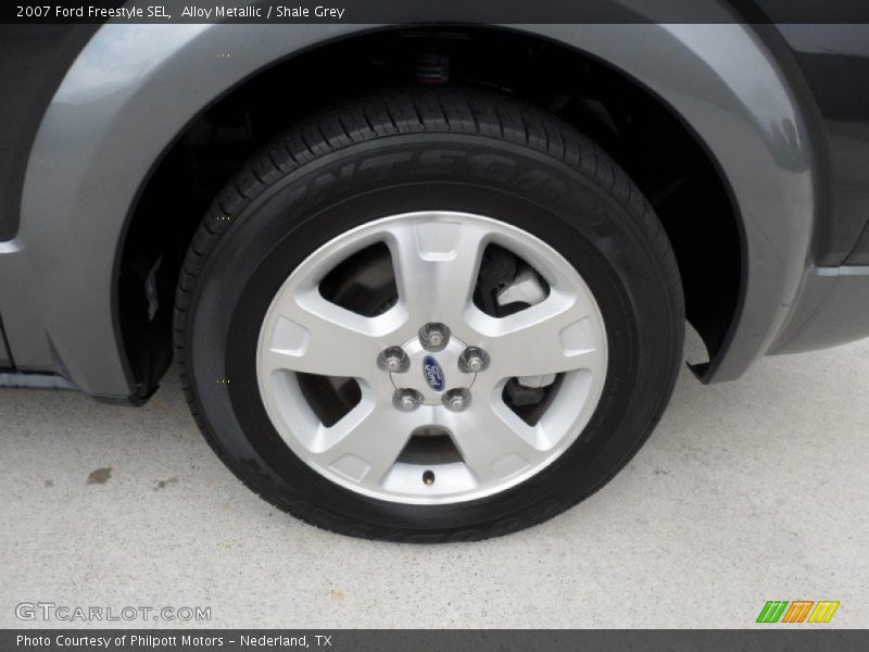  2007 Freestyle SEL Wheel