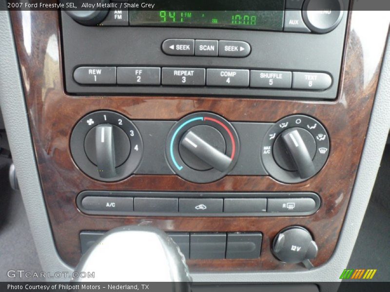 Alloy Metallic / Shale Grey 2007 Ford Freestyle SEL