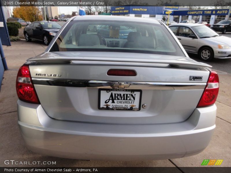 Galaxy Silver Metallic / Gray 2005 Chevrolet Malibu Sedan