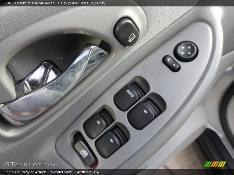 Galaxy Silver Metallic / Gray 2005 Chevrolet Malibu Sedan