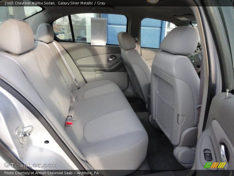 Galaxy Silver Metallic / Gray 2005 Chevrolet Malibu Sedan