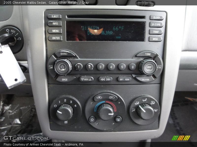 Galaxy Silver Metallic / Gray 2005 Chevrolet Malibu Sedan