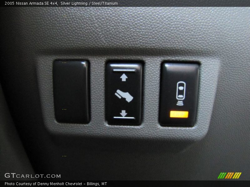 Silver Lightning / Steel/Titanium 2005 Nissan Armada SE 4x4