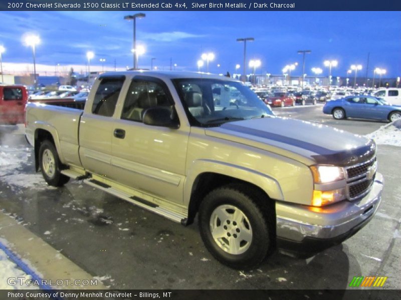 Silver Birch Metallic / Dark Charcoal 2007 Chevrolet Silverado 1500 Classic LT Extended Cab 4x4