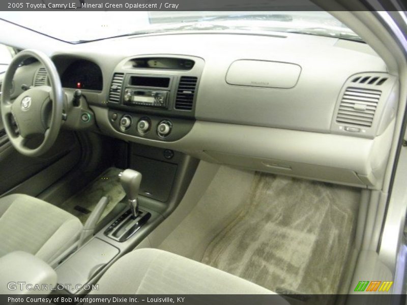Mineral Green Opalescent / Gray 2005 Toyota Camry LE