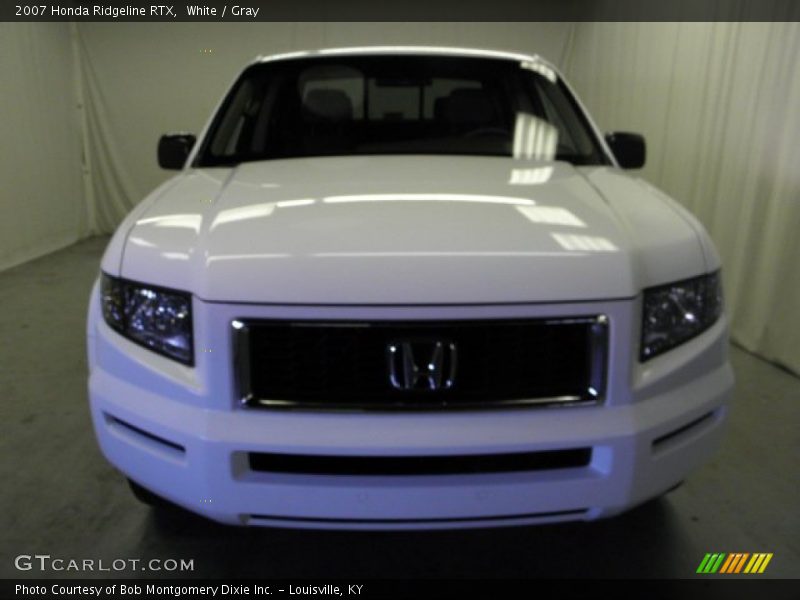 White / Gray 2007 Honda Ridgeline RTX