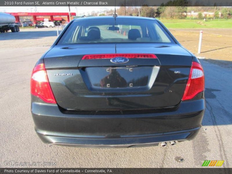 Atlantis Green Metallic / Charcoal Black 2010 Ford Fusion SE