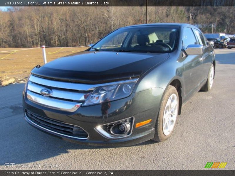 Front 3/4 View of 2010 Fusion SE