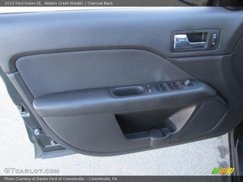 Door Panel of 2010 Fusion SE