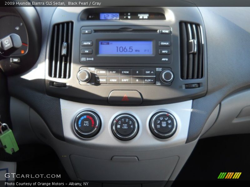 Black Pearl / Gray 2009 Hyundai Elantra GLS Sedan