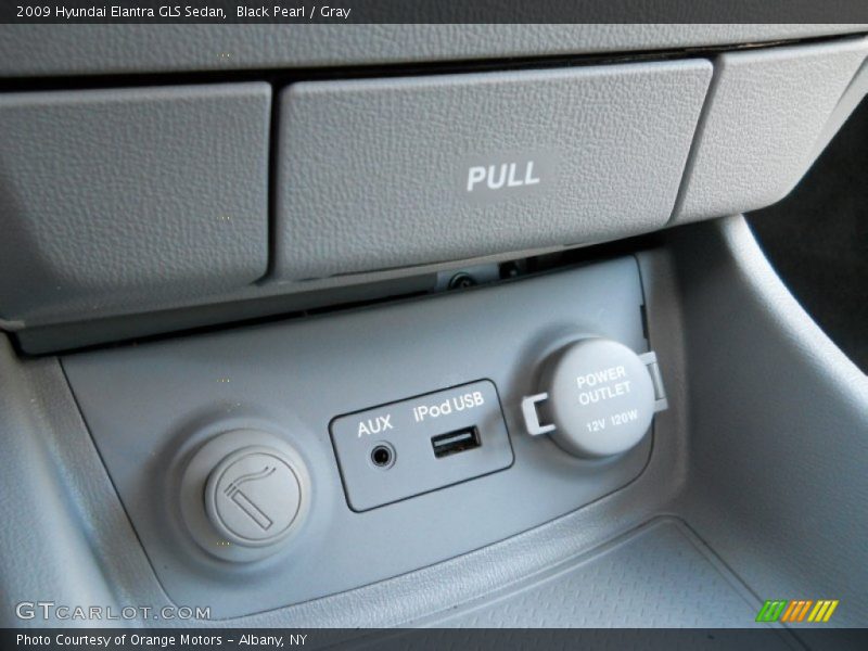 Black Pearl / Gray 2009 Hyundai Elantra GLS Sedan