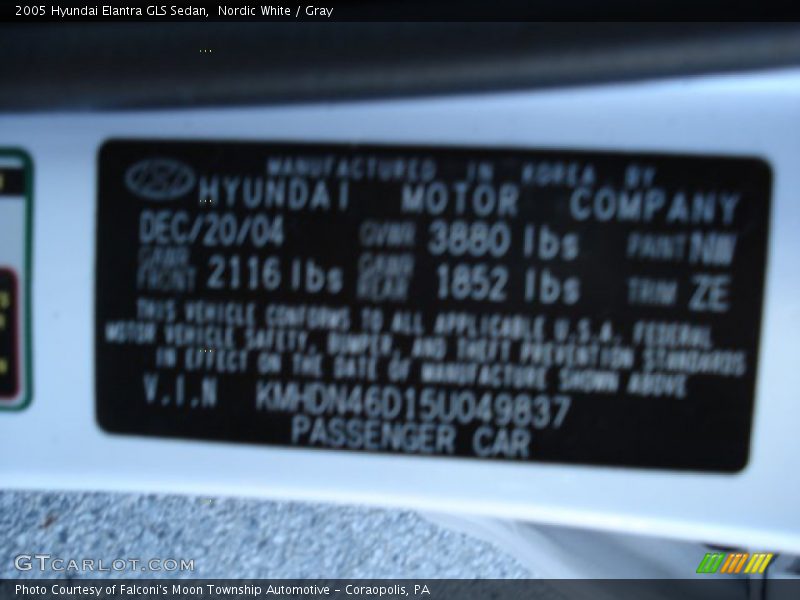 Nordic White / Gray 2005 Hyundai Elantra GLS Sedan