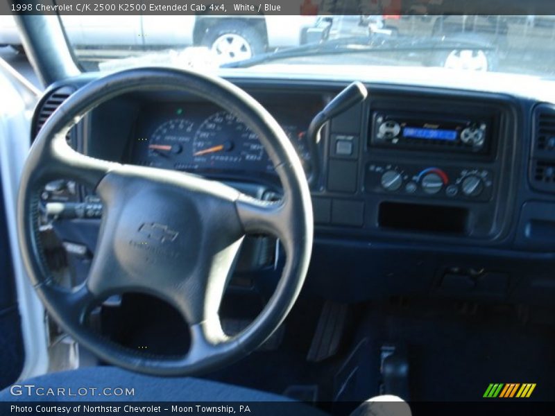 White / Blue 1998 Chevrolet C/K 2500 K2500 Extended Cab 4x4
