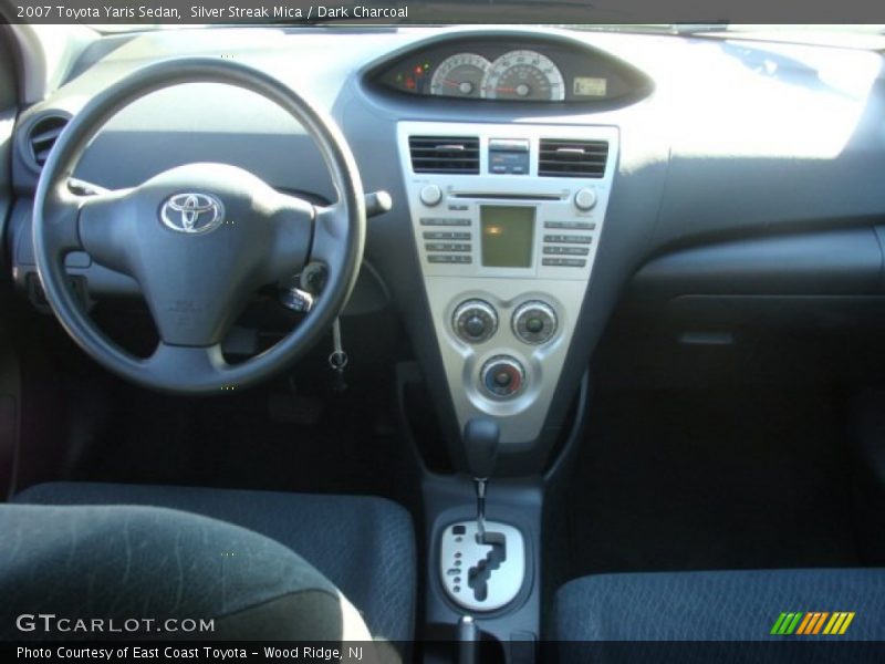 Silver Streak Mica / Dark Charcoal 2007 Toyota Yaris Sedan