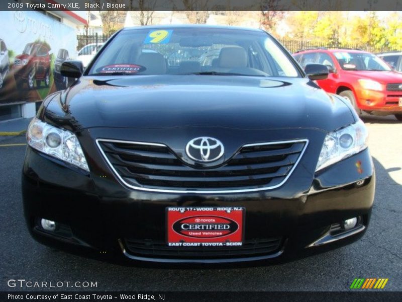 Black / Bisque 2009 Toyota Camry XLE