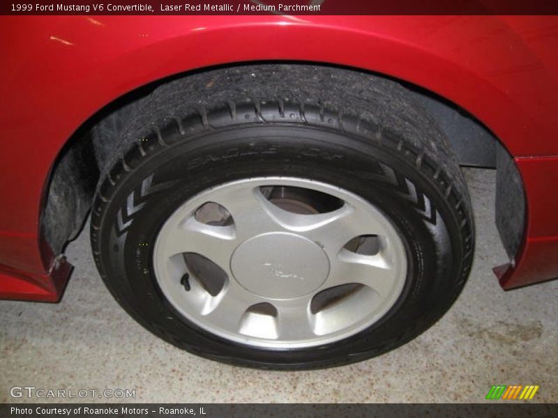  1999 Mustang V6 Convertible Wheel