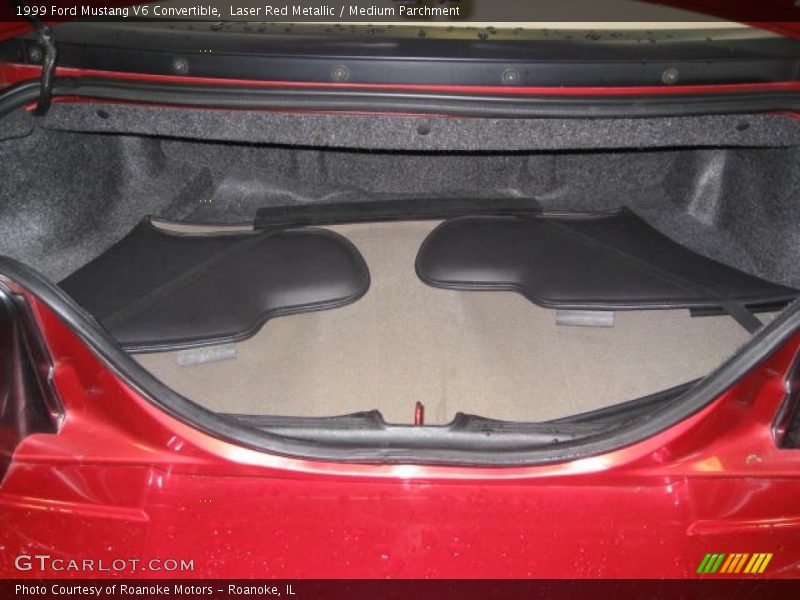  1999 Mustang V6 Convertible Trunk