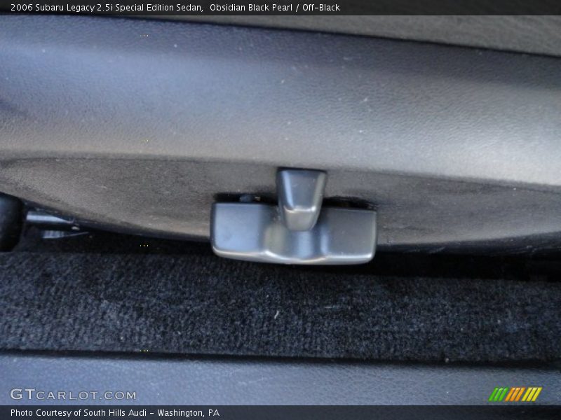 Obsidian Black Pearl / Off-Black 2006 Subaru Legacy 2.5i Special Edition Sedan