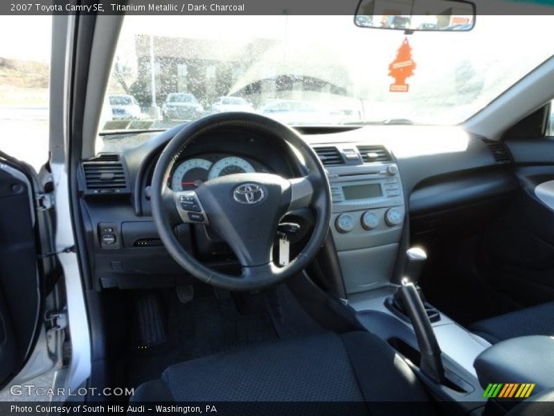 Dashboard of 2007 Camry SE