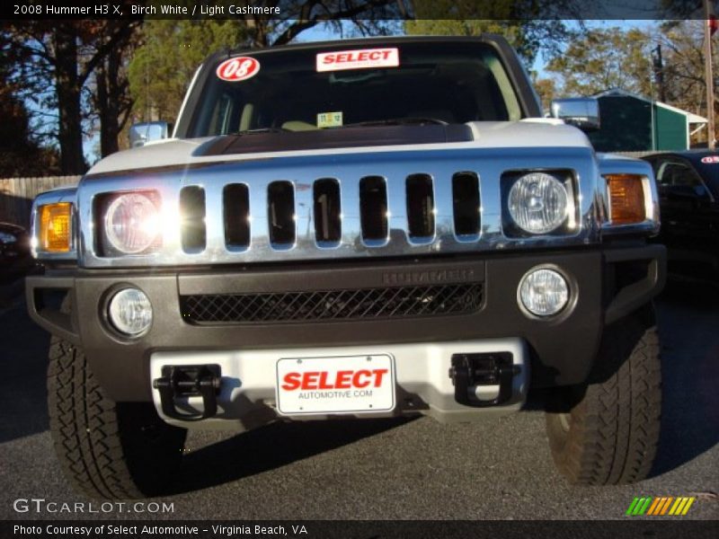 Birch White / Light Cashmere 2008 Hummer H3 X