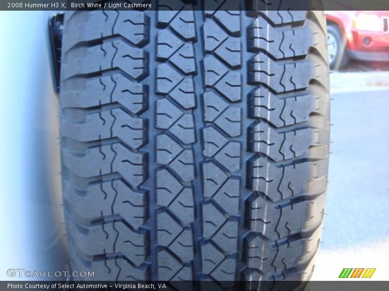 Birch White / Light Cashmere 2008 Hummer H3 X