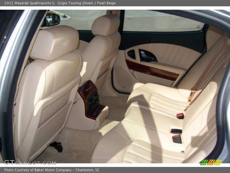 Grigio Touring (Silver) / Pearl Beige 2012 Maserati Quattroporte S