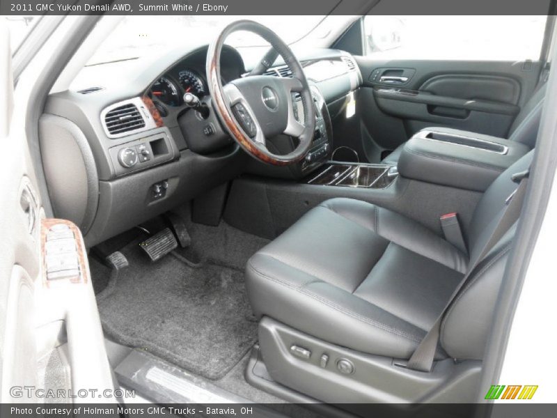 Summit White / Ebony 2011 GMC Yukon Denali AWD