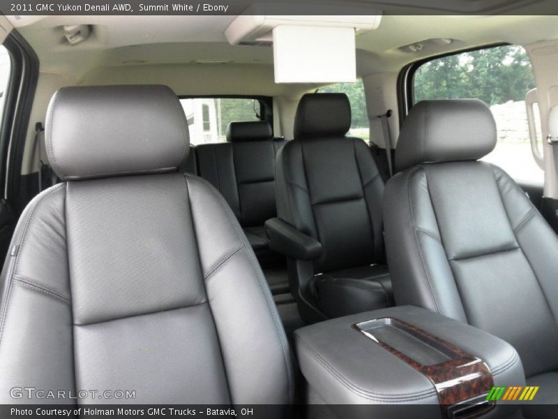 Summit White / Ebony 2011 GMC Yukon Denali AWD