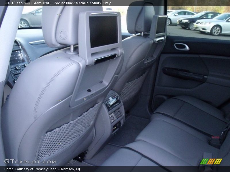  2011 9-4X Aero XWD Shark Grey Interior