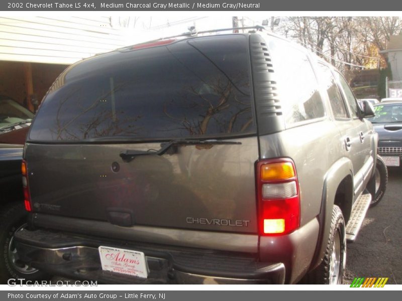 Medium Charcoal Gray Metallic / Medium Gray/Neutral 2002 Chevrolet Tahoe LS 4x4