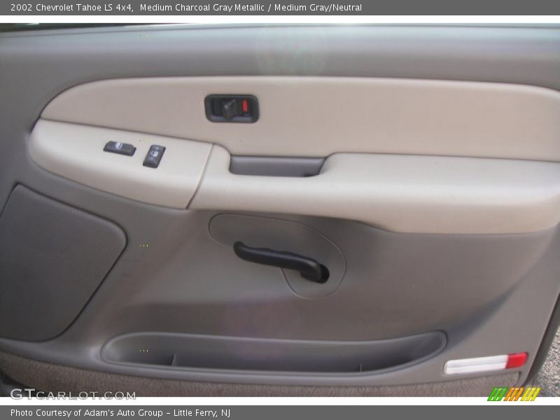 Medium Charcoal Gray Metallic / Medium Gray/Neutral 2002 Chevrolet Tahoe LS 4x4