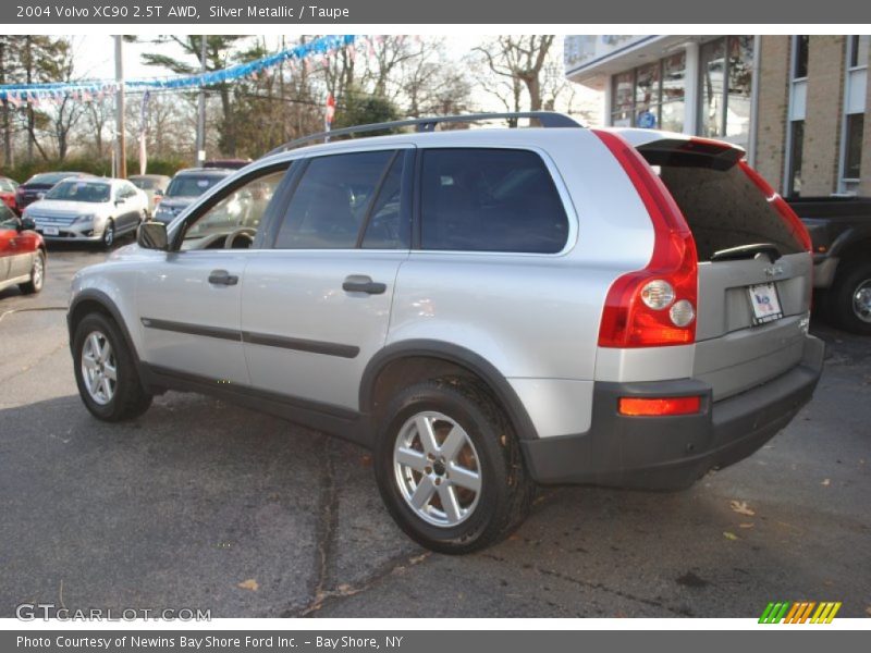 Silver Metallic / Taupe 2004 Volvo XC90 2.5T AWD