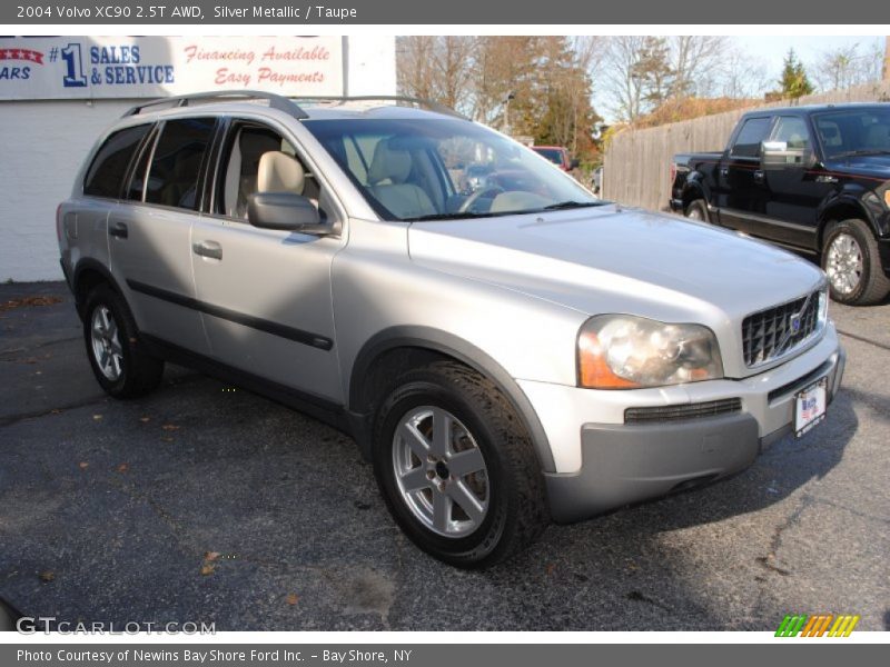 Silver Metallic / Taupe 2004 Volvo XC90 2.5T AWD