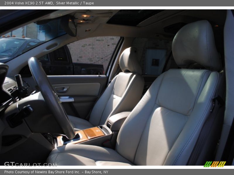 Silver Metallic / Taupe 2004 Volvo XC90 2.5T AWD