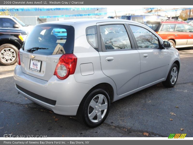 Medium Gray / Charcoal 2009 Chevrolet Aveo Aveo5 LS