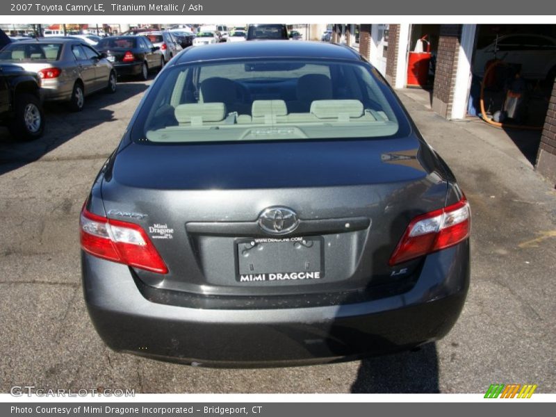 Titanium Metallic / Ash 2007 Toyota Camry LE