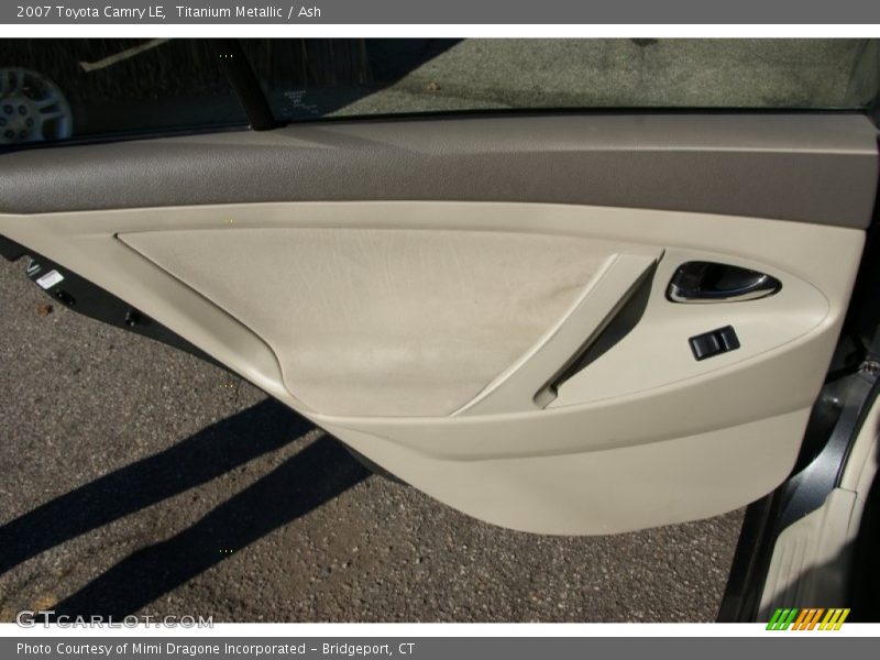 Titanium Metallic / Ash 2007 Toyota Camry LE