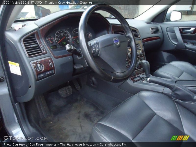  2004 S60 2.5T AWD Graphite Interior