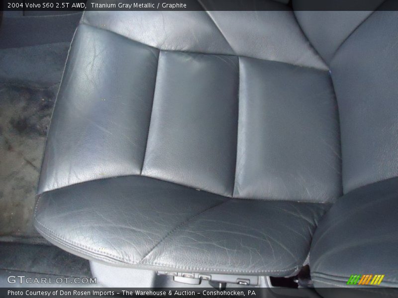 Titanium Gray Metallic / Graphite 2004 Volvo S60 2.5T AWD