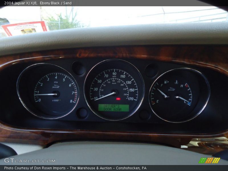 Ebony Black / Sand 2004 Jaguar XJ XJ8