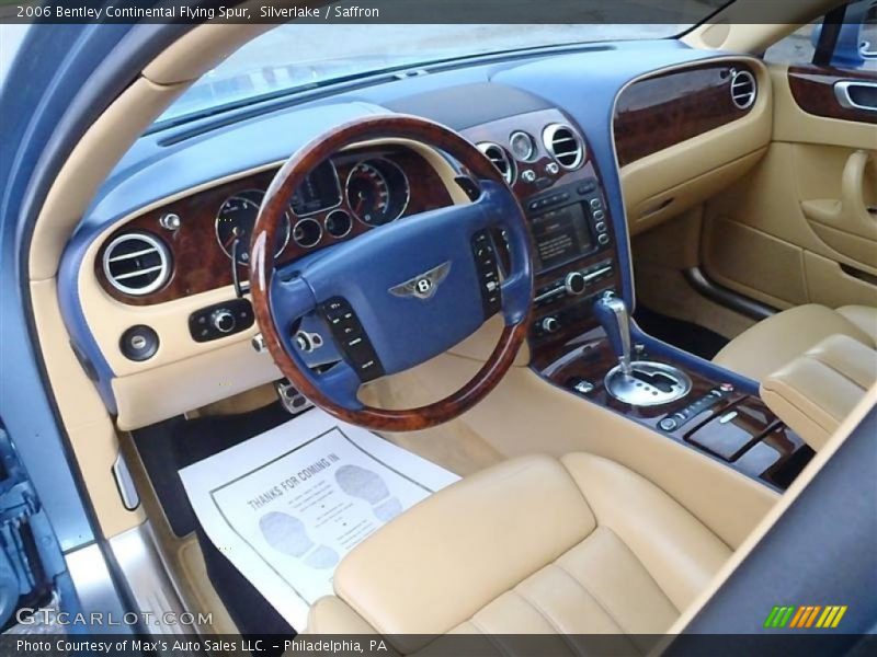 Dashboard of 2006 Continental Flying Spur 