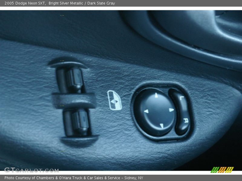Bright Silver Metallic / Dark Slate Gray 2005 Dodge Neon SXT