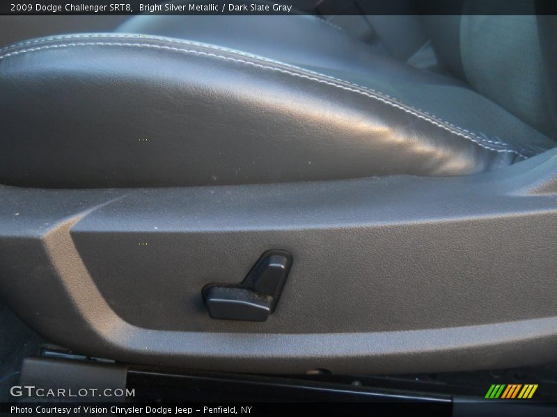 Bright Silver Metallic / Dark Slate Gray 2009 Dodge Challenger SRT8