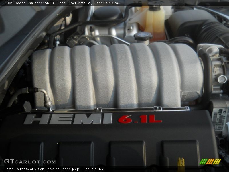 Bright Silver Metallic / Dark Slate Gray 2009 Dodge Challenger SRT8