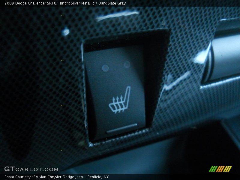 Bright Silver Metallic / Dark Slate Gray 2009 Dodge Challenger SRT8