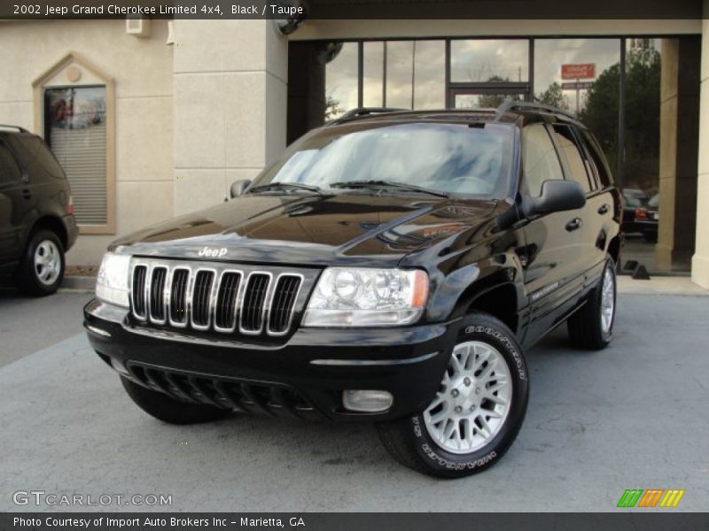 Black / Taupe 2002 Jeep Grand Cherokee Limited 4x4
